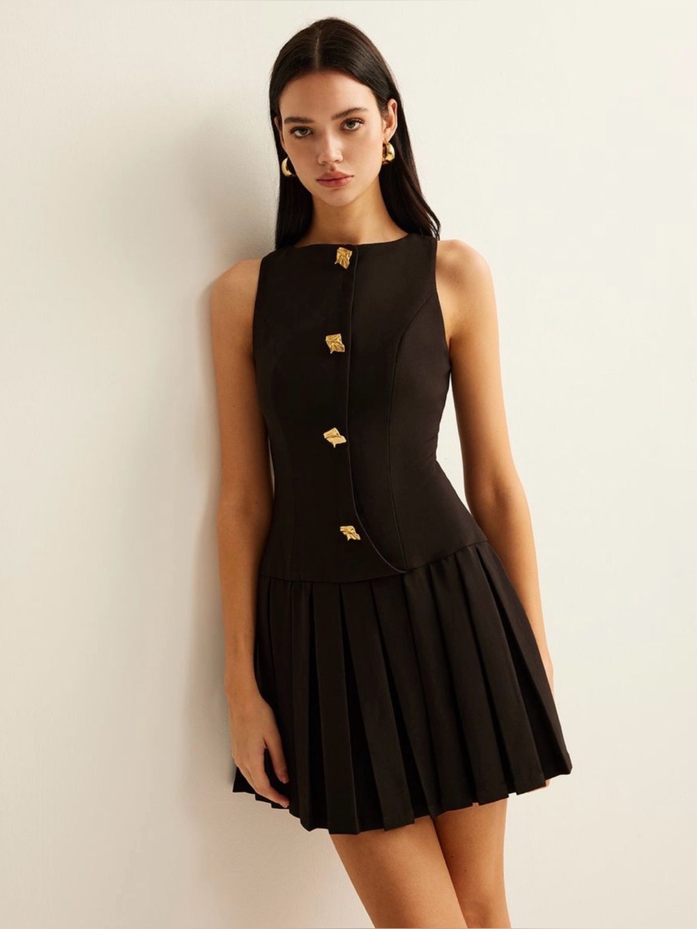 Commense Sleeveless WHITE Pleated Mini Dress with Gold Buttons